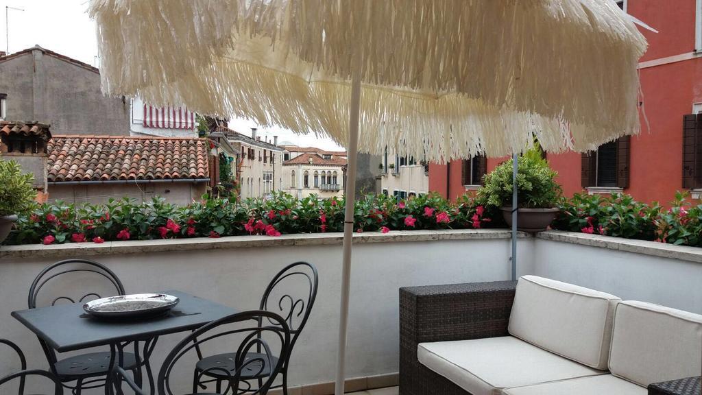 Apartament Savoia & Jolanda 2 *