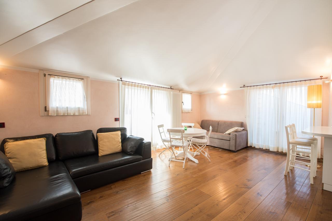 Apartament Savoia & Jolanda 2 *